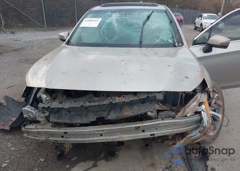 2016 Subaru Legacy 3.6R Limited z USA, uszkodzony, nr VIN 4S3BNEN6XG3025081